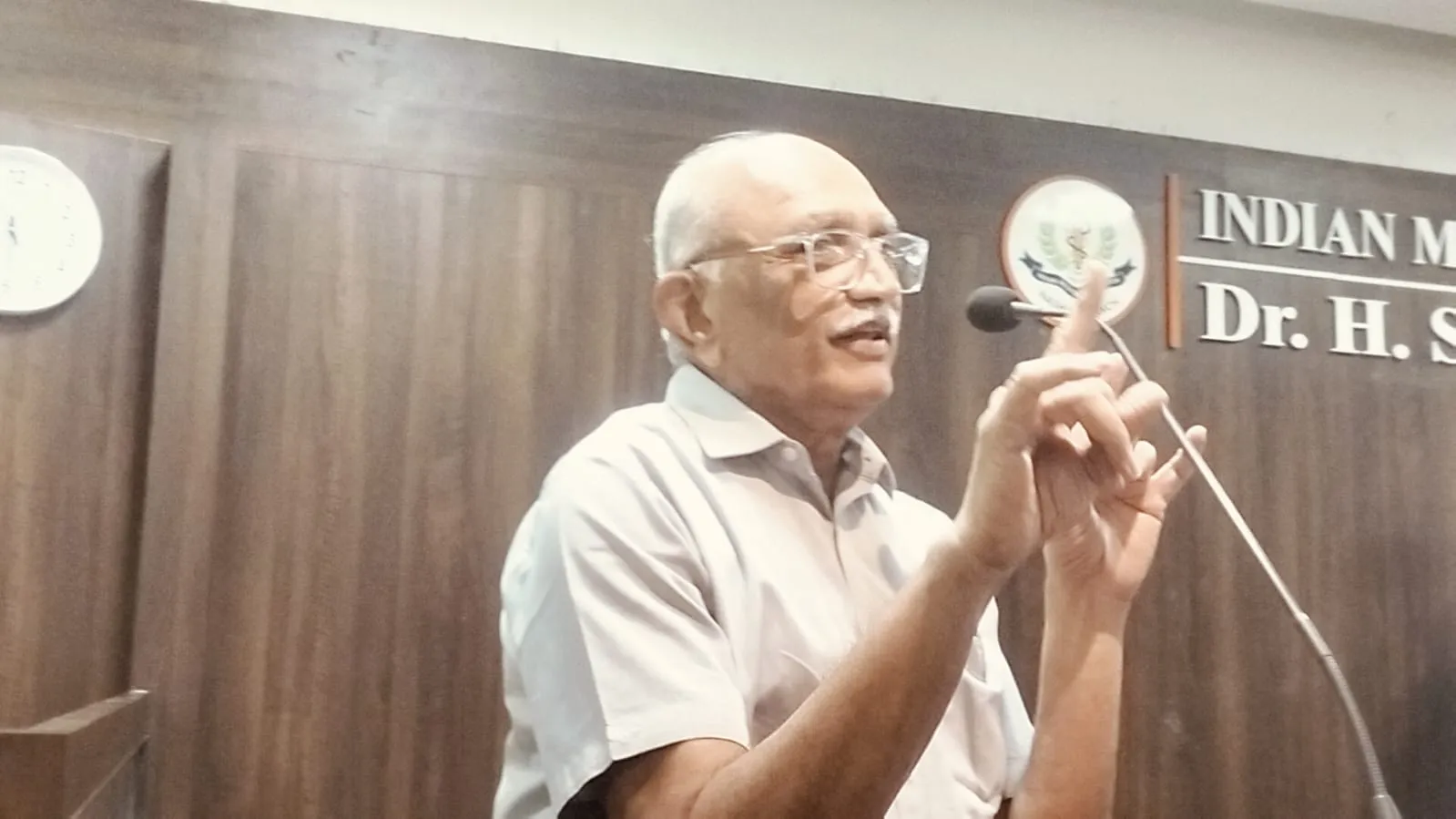 Arogyavar Bolu Kahi 2026 at Narayani Hospital